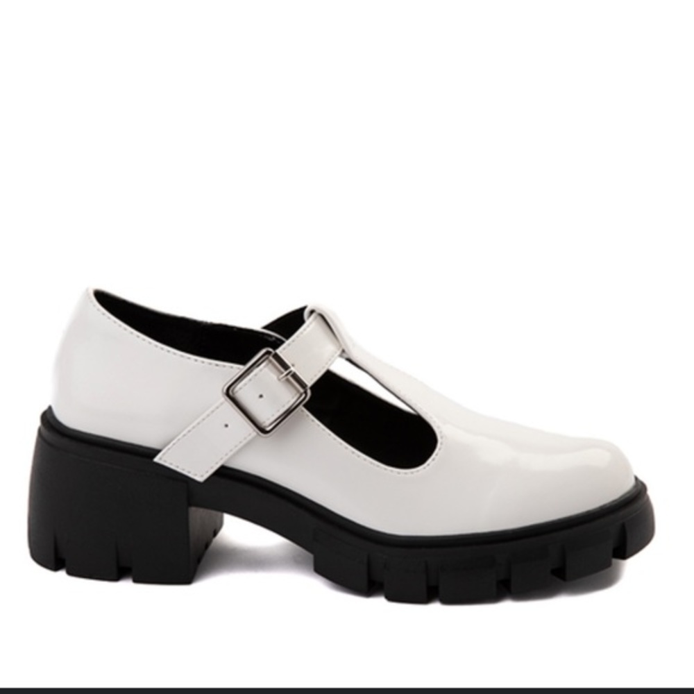 Madden Girl Hollyy Loafer shoes Mary Jane lug sole vegan leather white black - Picture 2 of 11